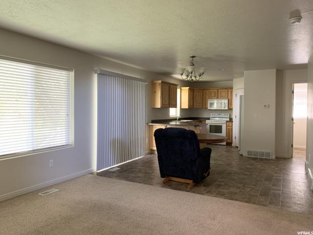 471 S Ladera Dr, Maeser, UT 84078 — photo 12
