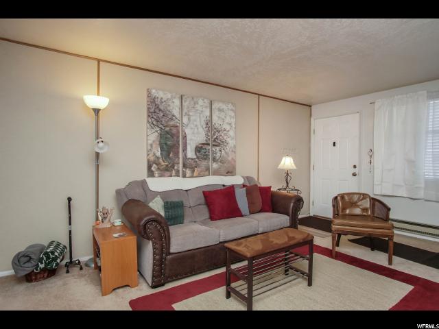 825 S 1650 E #B, Clearfield, UT 84015 — photo 4