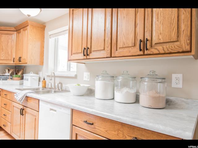 496 E 9120 S, Sandy, UT 84070 — photo 8
