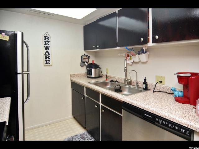 17 E 400 N #20, Bountiful, UT 84010 — photo 7