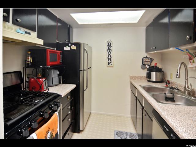 17 E 400 N #20, Bountiful, UT 84010 — photo 6
