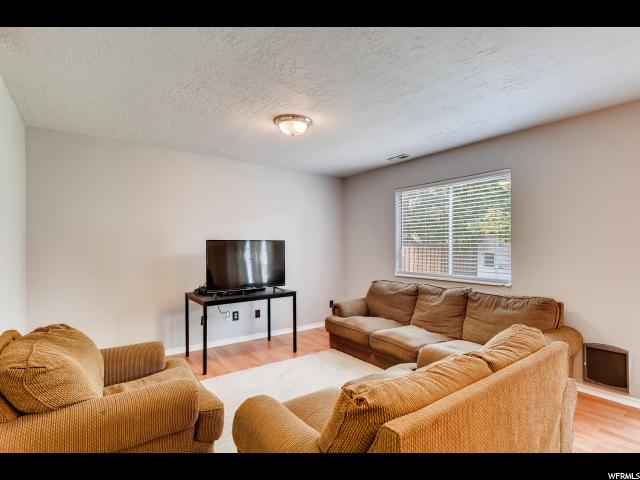 689 S Fox Run Dr E, Layton, UT 84041 — photo 12