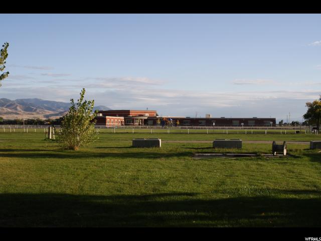 152 E Center St, Lewiston, UT 84320 — photo 4