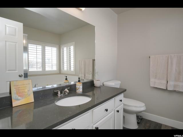1467 N 2475 W, Clinton, UT 84015 — photo 10