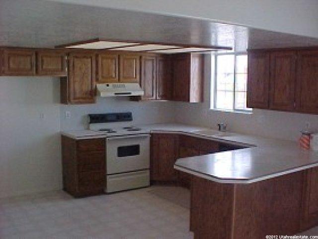 4827 S 4075 W, Roy, UT 84067 — photo 2