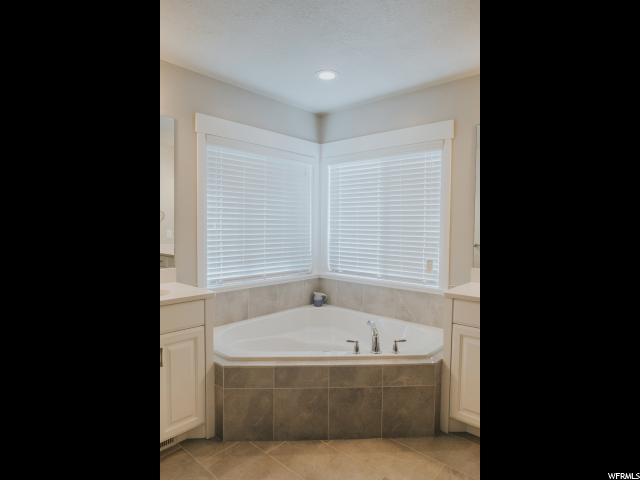 564 S 1080 E, Smithfield, UT 84335 — photo 9