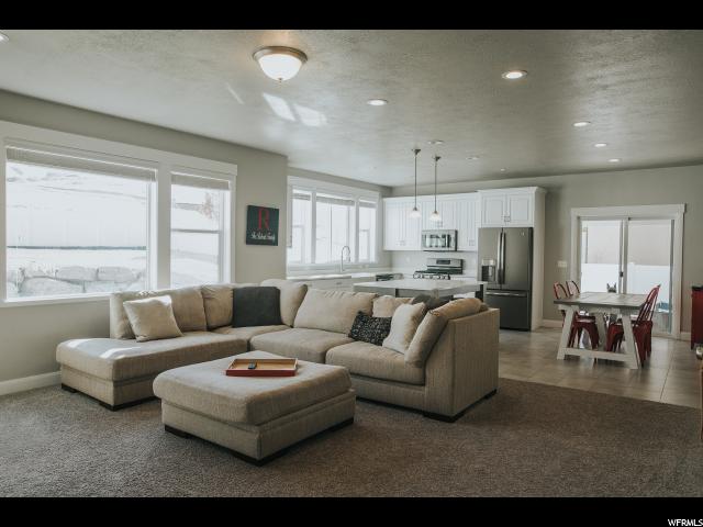 564 S 1080 E, Smithfield, UT 84335 — photo 2