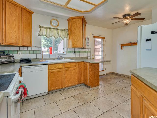 732 W 3500 S, Bountiful, UT 84010 — photo 5