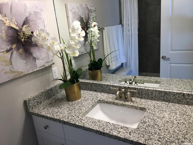 1463 E Primrose Ln, Layton, UT 84040 — photo 5