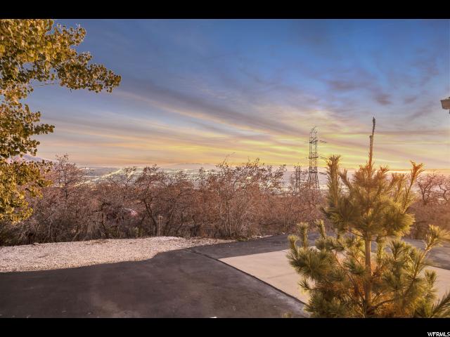 4836 N Pole Patch Dr, Pleasant View, UT 84414 — photo 7