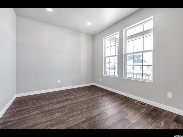 2449 N Sarus Crane Dr, Clinton, UT 84015 — photo 4