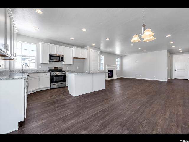 2449 N Sarus Crane Dr, Clinton, UT 84015 — photo 12