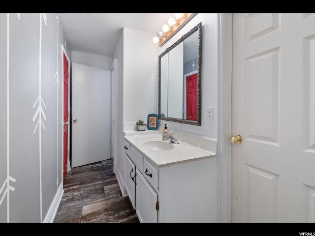 142 W 100 S, Levan, UT 84639 — photo 8