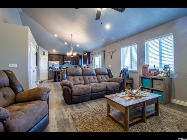 902 S 270 E, Nephi, UT 84648 — photo 8