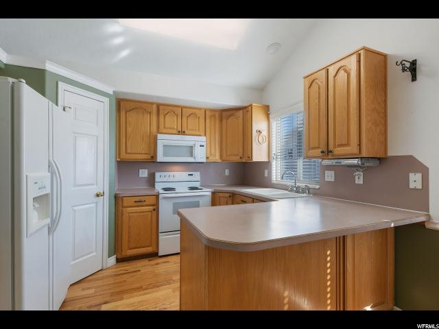 3324 N 1050 E, Layton, UT 84040 — photo 2