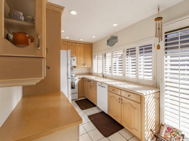 2314 S Ridgewood Way, Bountiful, UT 84010 — photo 12
