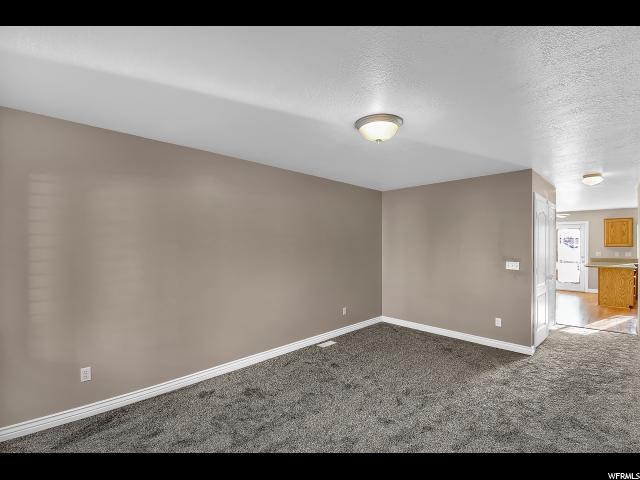 652 E Clearwater Dr, Layton, UT 84041 — photo 10