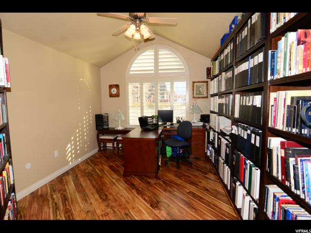 2235 N 230 E #UNIT B, North Logan, UT 84341 — photo 11
