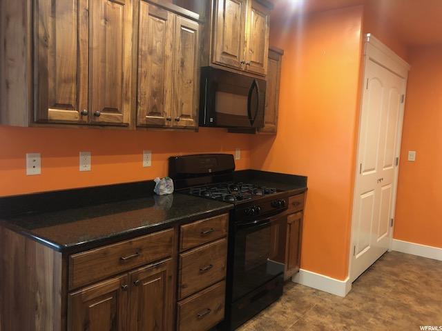 330 E 1075 N #18, Logan, UT 84341 — photo 6