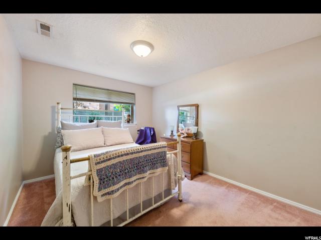 2255 E Sunset Dr, Layton, UT 84040 — photo 8