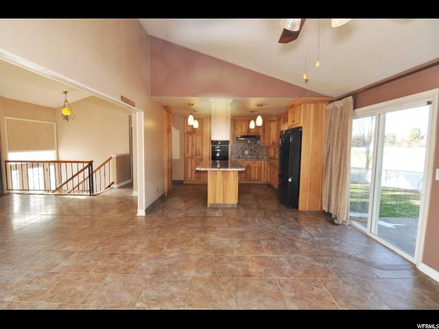 1051 E 825 N, Layton, UT 84040 — photo 9