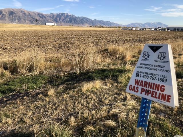 964 N 2000 W, Tremonton, UT 84337 — photo 4