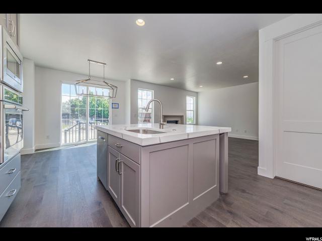 2042 E Pepper Cir, Sandy, UT 84092 — photo 7