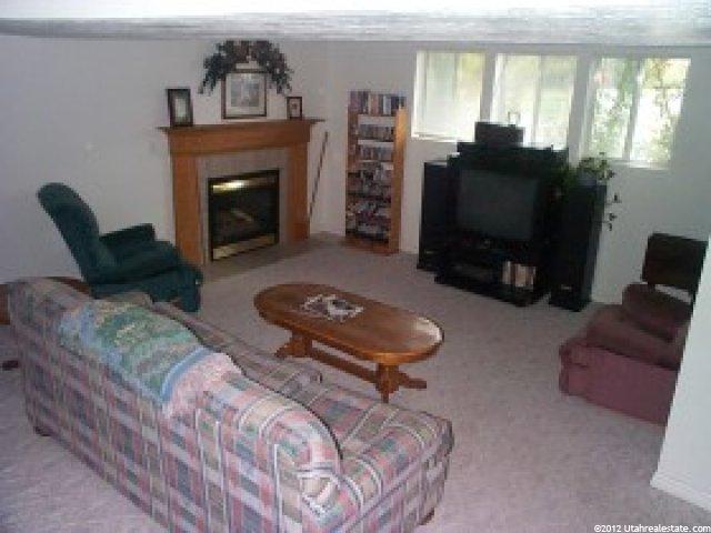 590 Creek View Rd, Centerville, UT 84014 — photo 4