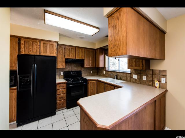 909 E 2950 N, North Logan, UT 84341 — photo 2