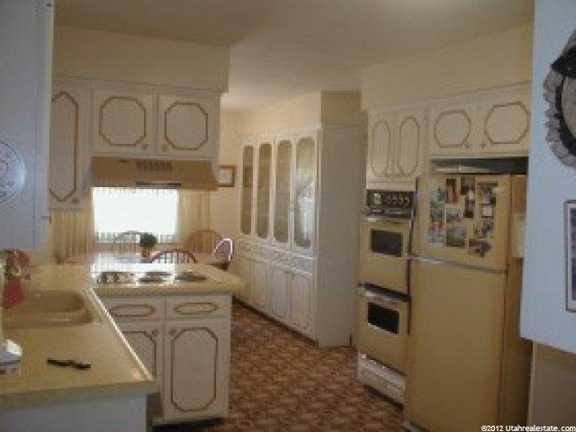 3263 S 350 W, Bountiful, UT 84010 — photo 5
