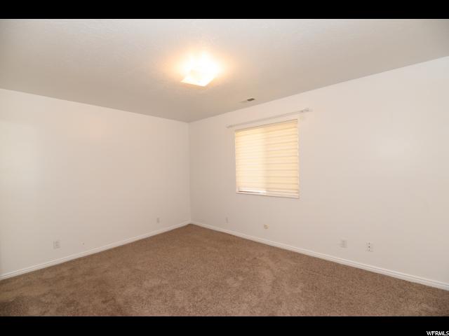 586 S Marco Ln E, Ogden, UT 84404 — photo 9