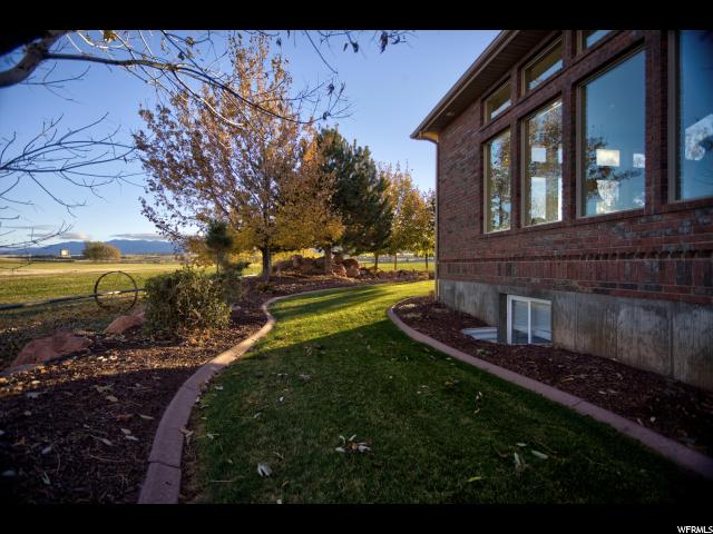 702 N 100 W, Fillmore, UT 84631 — photo 4