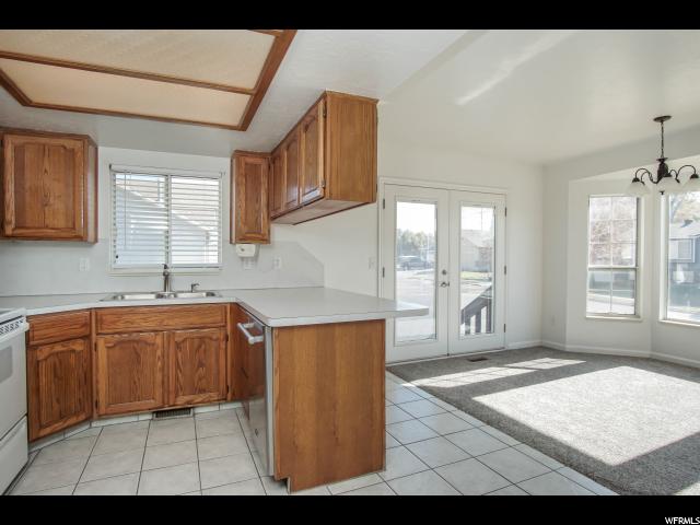 5118 S 3375 W, Roy, UT 84067 — photo 10
