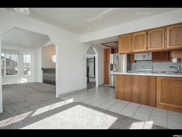 5118 S 3375 W, Roy, UT 84067 — photo 9