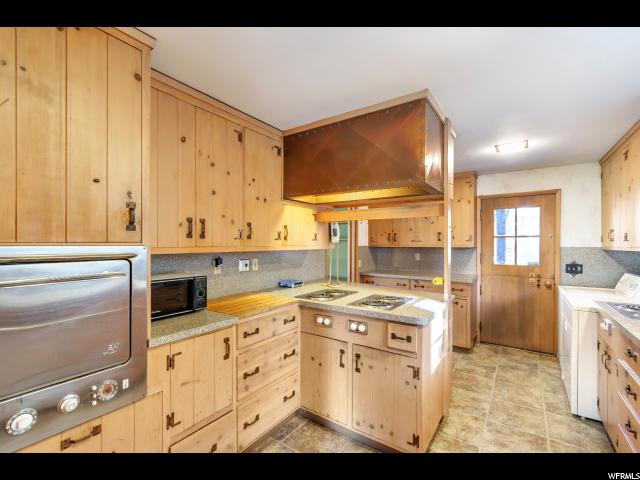 1527 E Oak Ridge Dr, Ogden, UT 84403 — photo 6