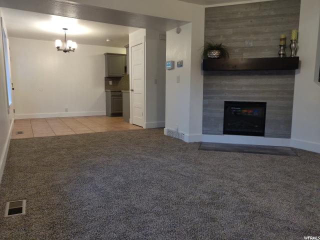 542 E Cobblestone Ln, Midvale, UT 84047 — photo 2