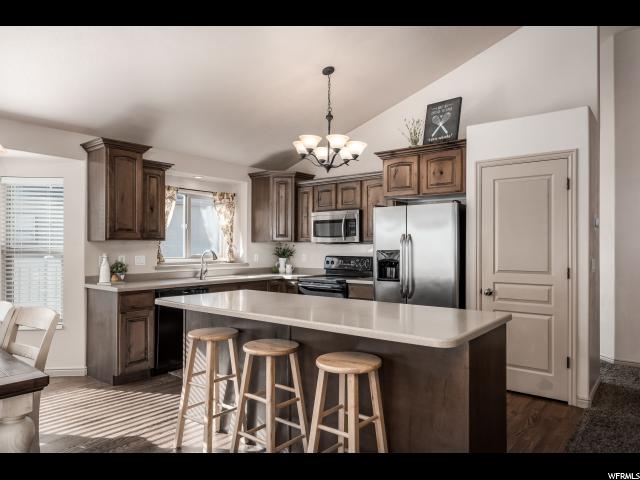 1348 N 2195 W, Clinton, UT 84015 — photo 2