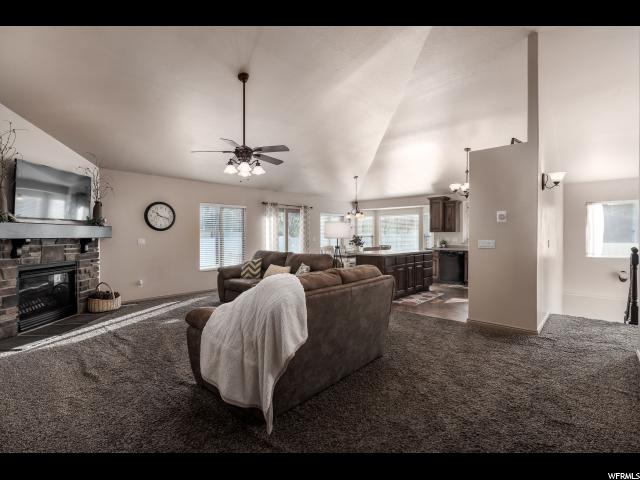 1348 N 2195 W, Clinton, UT 84015 — photo 7