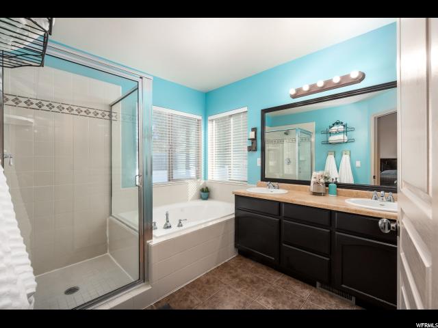 1348 N 2195 W, Clinton, UT 84015 — photo 4