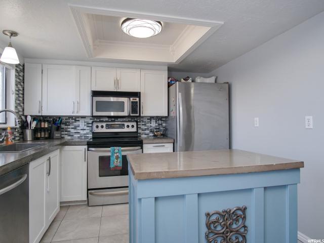 5734 S 4025 W, Roy, UT 84067 — photo 9