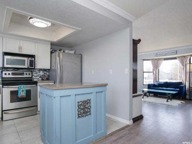5734 S 4025 W, Roy, UT 84067 — photo 8
