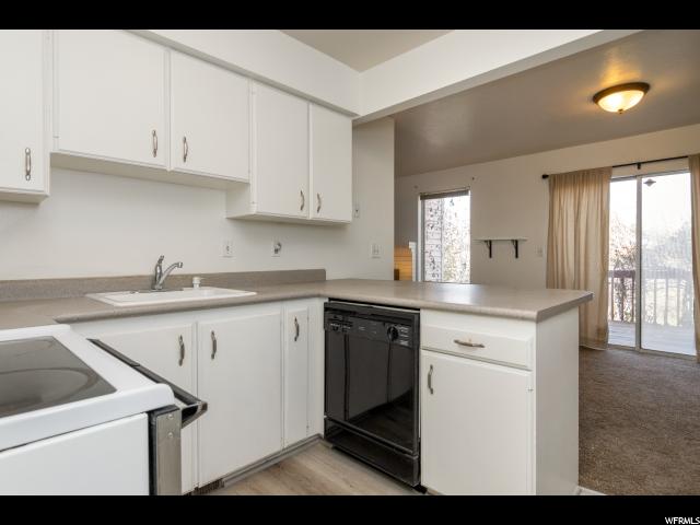 1077 E 8320 S, Sandy, UT 84094 — photo 3