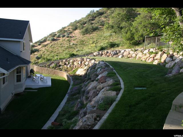 1099 S Bountiful Blvd, Bountiful, UT 84010 — photo 3