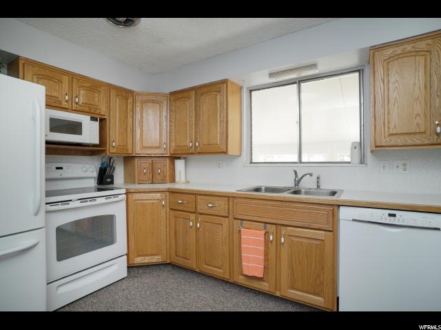 2425 W 5650 S, Roy, UT 84067 — photo 9