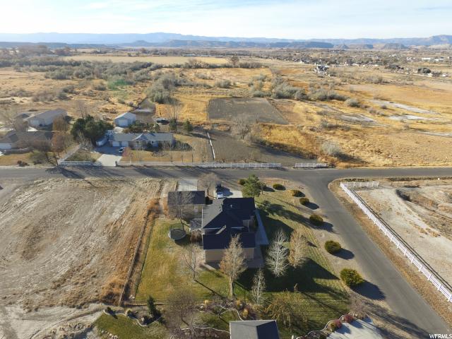 814 E 2640 S, Price, UT 84501 — photo 3