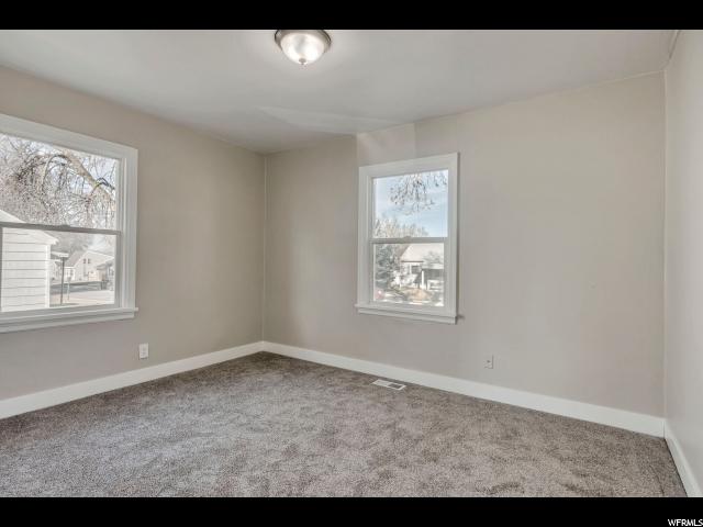 107 W 1900 N, Sunset, UT 84015 — photo 11