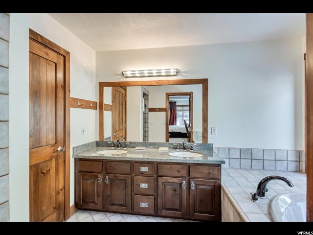 9921 E Peruvian Acre Rd E, Alta, UT 84092 — photo 3