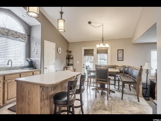722 W 2175 N, Layton, UT 84041 — photo 4
