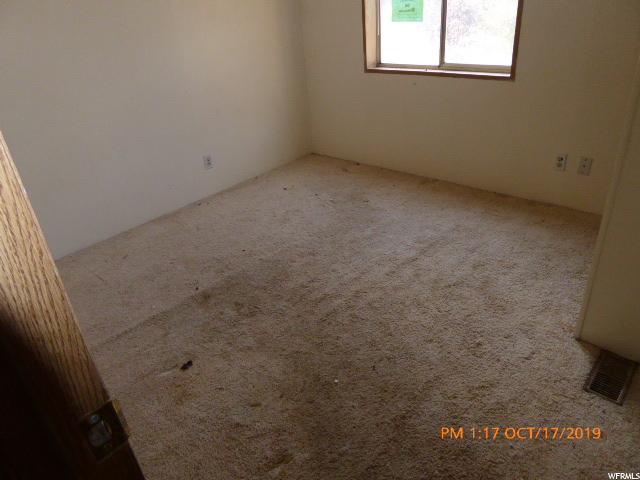481 E 500 S, Roosevelt, UT 84066 — photo 10