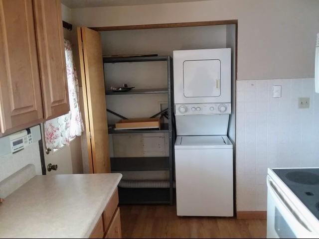 326 E St, Helper, UT 84526 — photo 4